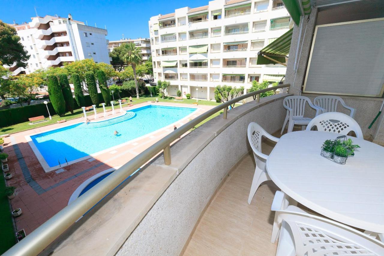 Uhc Marathon Apartments Salou Esterno foto