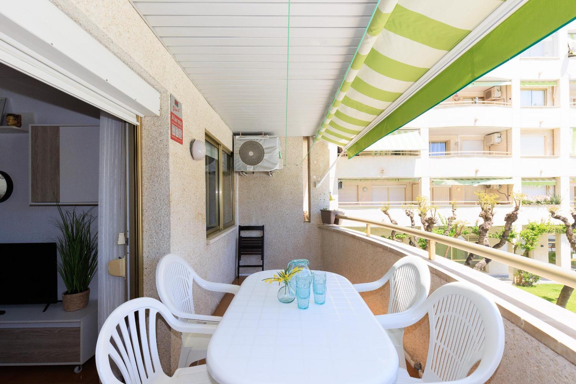 Uhc Marathon Apartments Salou Esterno foto